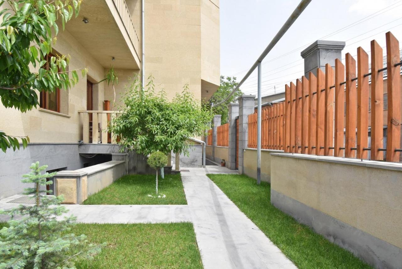 Homestay At City Center エレバン エクステリア 写真