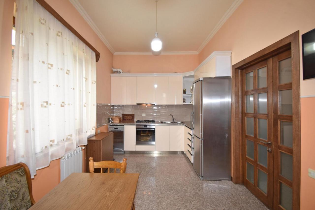 Homestay At City Center エレバン エクステリア 写真