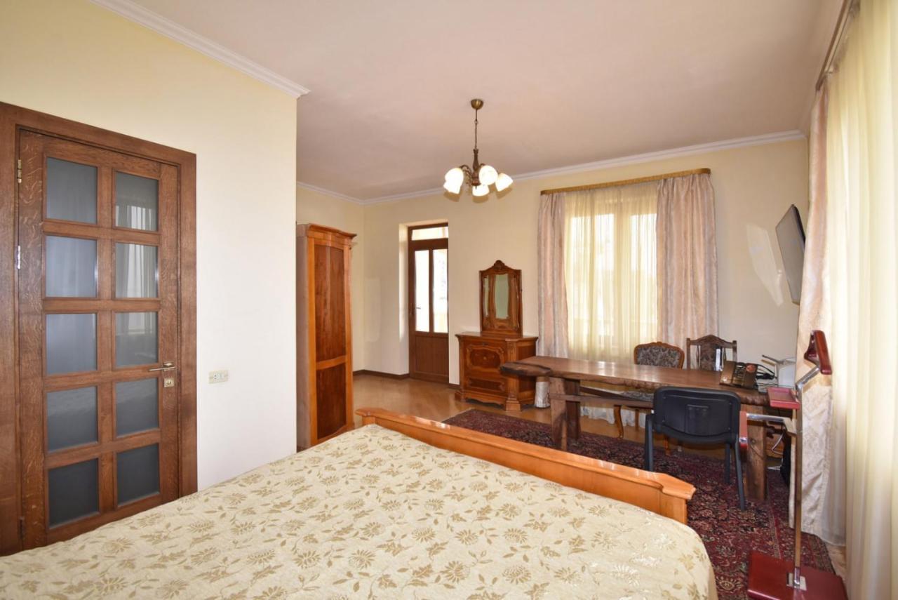 Homestay At City Center エレバン エクステリア 写真